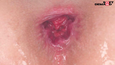 大量の腸汁ダクダクダクダク超キバリイキ ウルトラ連続AtoM ウルトラ大量浣腸 加賀美さら（24） アナル・リバイバル｜1kuse00035