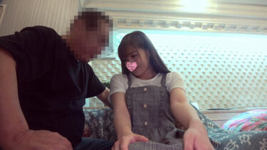 還暦ガチ老人ハメ撮り大全豪華2本SP【（1）超ナマイキ黒GAL】【（2）極上クビレ巨乳10代美少女】 「チ●ポ立つのかよ」とバカにする小娘を瞬殺で黙らせた【匠の指マン→失禁アクメ】首絞めSEX猛ピストン中出しドM完堕ちさせた衝撃ハメ撮り｜rgav00001