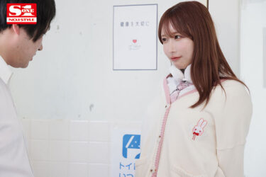 「新入生のみんな筆おろししてあげる」入学したら無条件に童貞をもらってくれる13歳年上のエロ優しい巨乳先輩 うんぱい｜sone00407