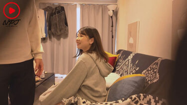 〇ー〇ーイーツは自由勤務だから「ナンパしていいんじゃない？」 巨乳配達員をその場でナンパし家に連れ込み盗撮 口説いてハメてそのまま勝手にAV発売。｜npjs00119