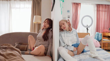 【ASMRレズ】隣の部屋から聞こえる私のグチュグチュおま〇こ音を聞いて発情すればいいじゃん 弥生みづき・希咲那奈｜1boko00017