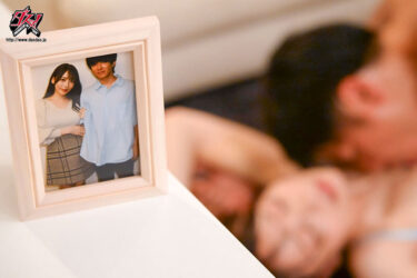 それでも妻を愛せますか？情夫達に言い寄られるたび、股を開き他人棒で絶頂する巨乳淫売女編。 七瀬アリス｜dass00585