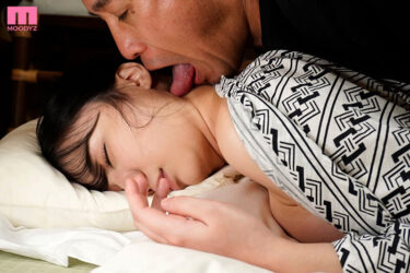 名門ボクシング部の合宿中に…集団睡姦レ●プされたデカパイ制服マネージャー 堀田真央｜mida00104