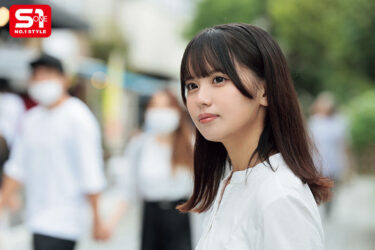大きな瞳のイマドキ王道美少女がAVデビューして1年が経ちました。 渚あいり 初めてのベスト 12時間｜ofje00492