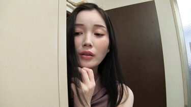 ～僕と彼女の女装レズ日記～ ズボンを汚してしまった僕に女上司が自分のスカートを貸してくれて… ゾクゾクする裏地の感触に思わず勃起してしまい男の娘になってレズられた僕 本田もも｜ktb00094