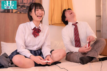 君が告白を手伝ってと言ったあの日を忘れない。両想いだった僕らはすれ違い、別々の男女と付き合い、心から叫んだ。 虹村ゆみ｜hsoda00073