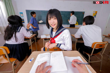【VR】【8K】見えすぎるメガネを買ったら服の繊維の奥までちゃんと見えてきて、学校生活、J●のスケベな発育全裸をスケスケチラリズム。｜13dsvr01859