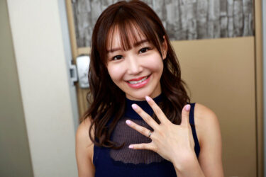 【VR】B（バスト）92cm Gカップ W（ウエスト）59cm H（ヒップ）90cmで、今でも抱き心地バツグンのイイカラダ。 芦名ほのか｜savr00833