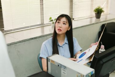 会社の女上司がデリヘルで働いていたので弱みにつけこみ本●(20)～不動産会社の和風エロス美人課長38歳｜083PPP-3399